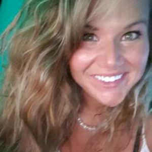 Meet your Posher, Cortney